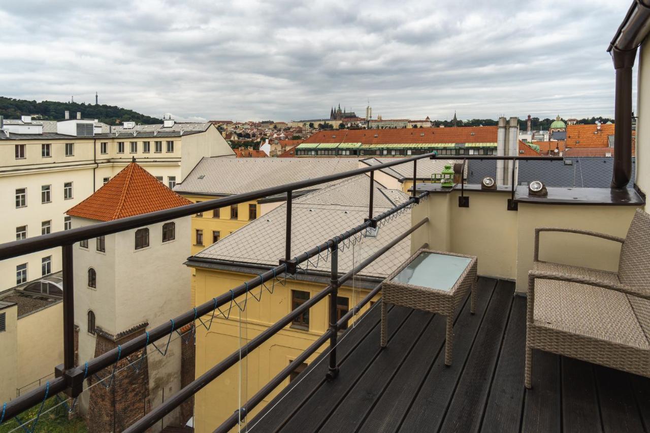 Castle View Apartment Prag Dış mekan fotoğraf